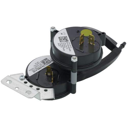 Goodman-Amana 11177114 pressure switch - front view (Product Type: Pressure Switch)