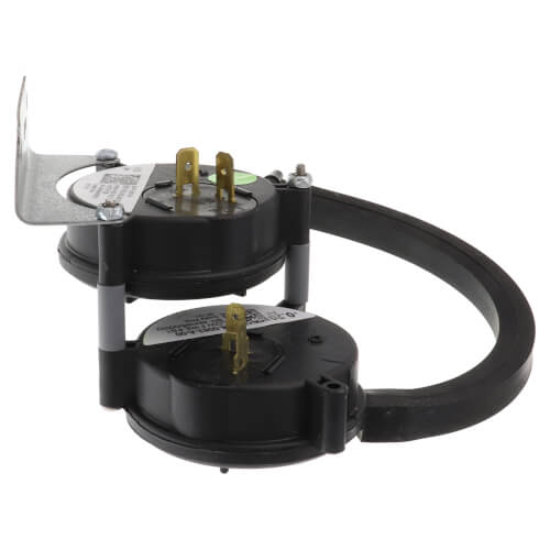 Goodman-Amana 11177118 pressure switch - front view (Product Type: Pressure Switch)