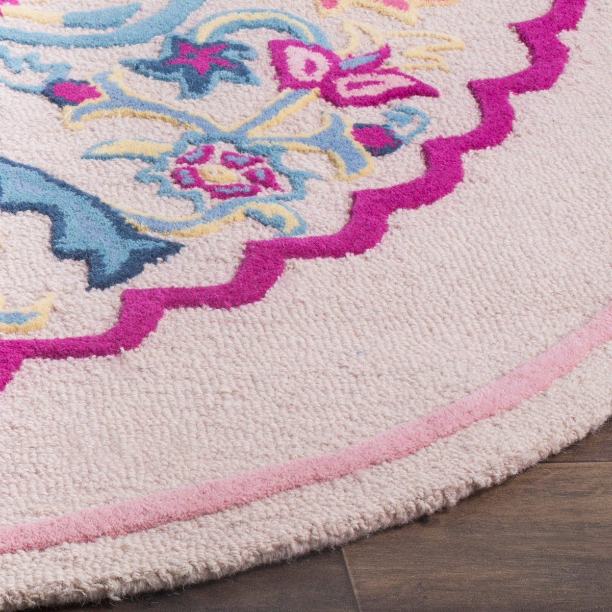 Safavieh Bellagio Nijar 5 x 5 Light Pink/Multi Round Indoor Floral/Botanical Global Handcrafted Area Rug