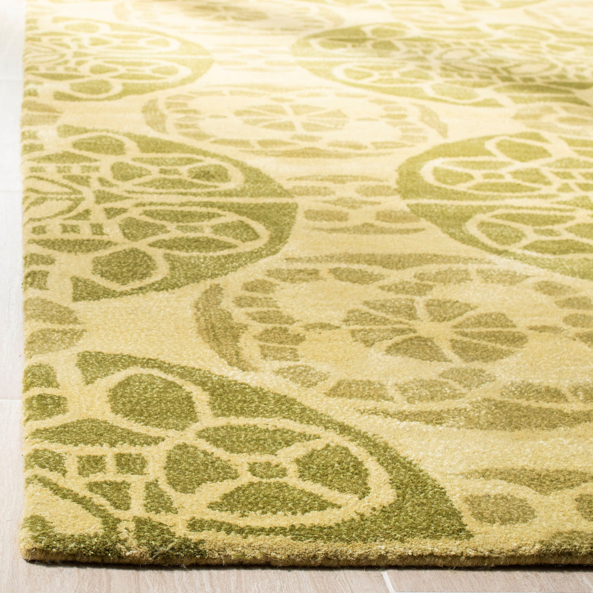 Safavieh Wyndham Hutton 7 x 7 Honey/Green Square Indoor Abstract Bohemian/Eclectic Handcrafted Wool Area Rug