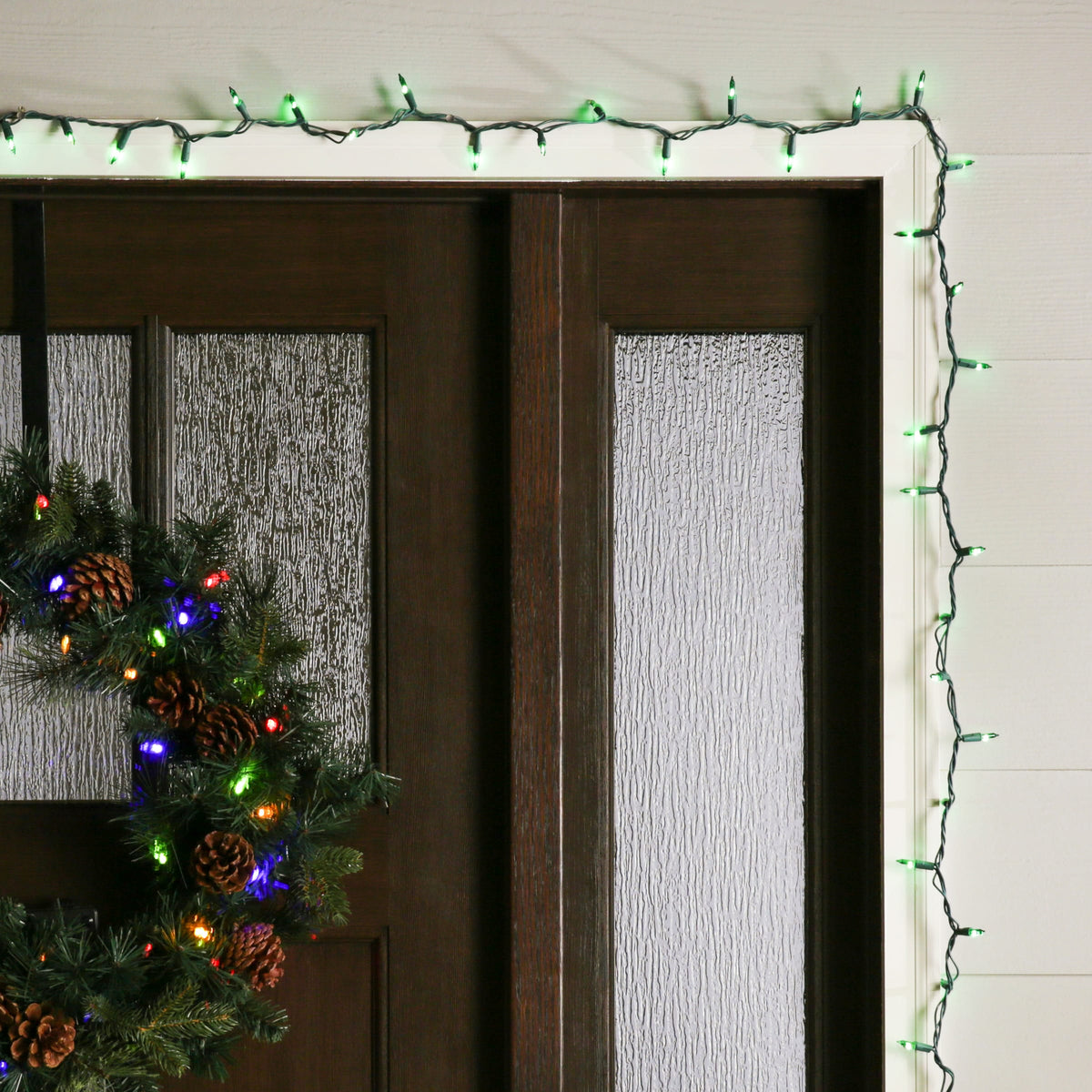 GE String-A-Long 100-Count 20.6-ft Green Incandescent Plug-In Christmas String Lights