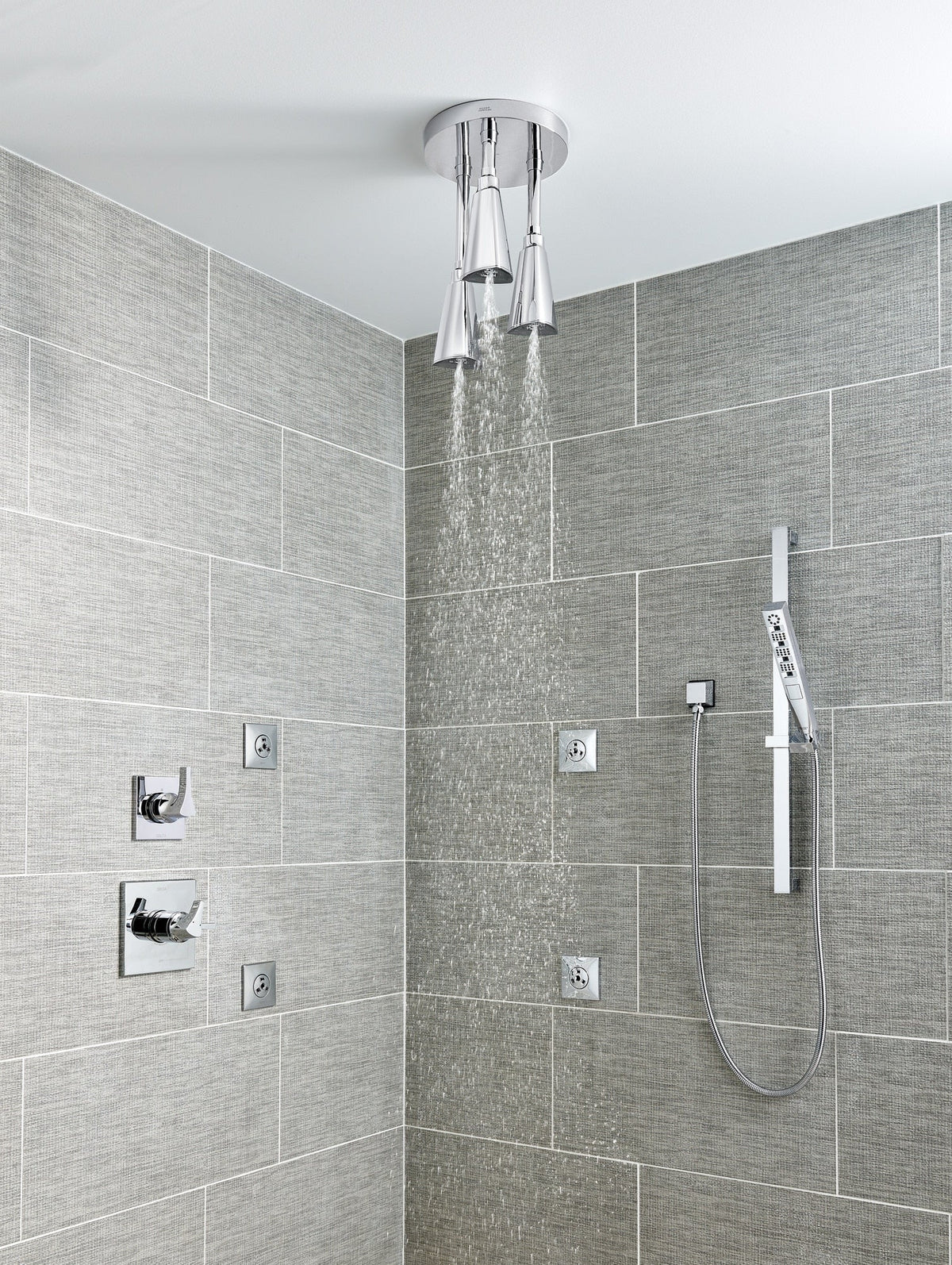 Delta Universal Showering Components Chrome 5-Spray Handheld Shower 1.75-GPM (6.6-LPM)