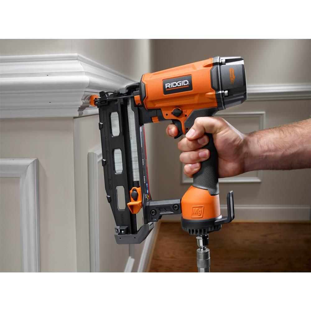 16-Gauge 2-1/2 in. Straight Finish Nailer - Super Arbor