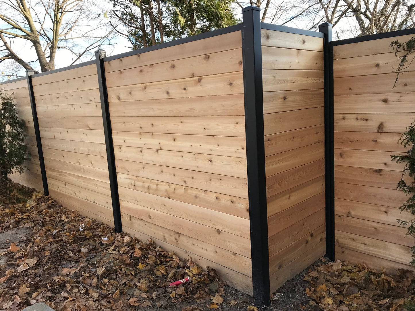Slipfence 7-ft H x 1-1/2-in W Black Aluminum Horizontal Flat-top Decorative Fence Rail