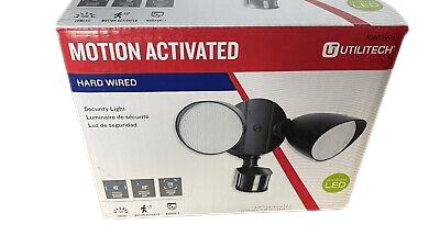 Utilitech 180-Degree White Hardwired Halogen Motion-Activated Flood Light with Timer - Super Arbor