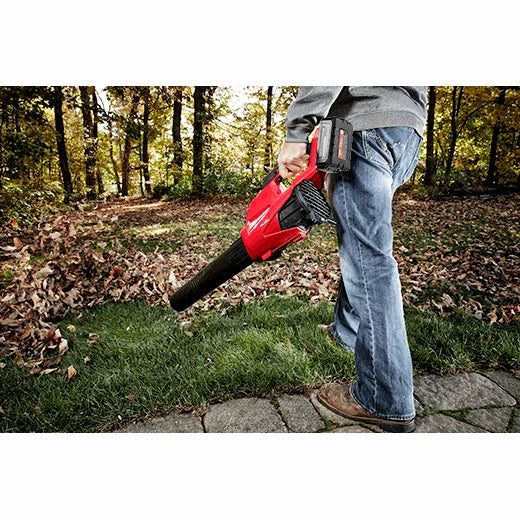 Milwaukee M18 FUEL 120 MPH 450 CFM 18-Volt Brushless Cordless Handheld Blower Kit with XC8.0 Battery & Rapid Charger