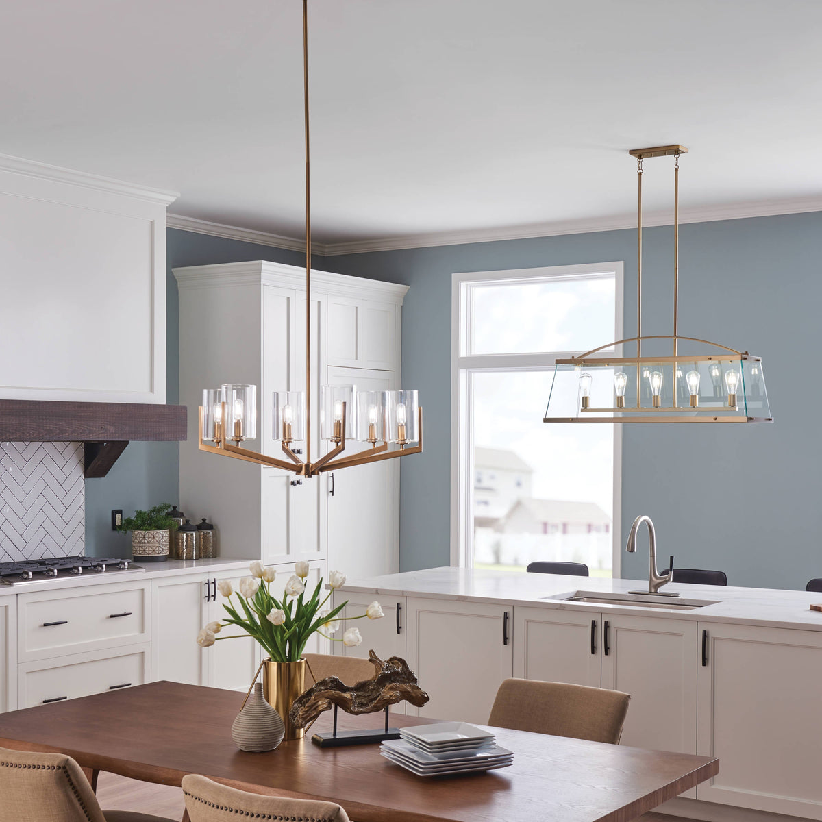 Kichler Nye 6-Light Brushed Natural Brass Transitional Dry Rated Chandelier