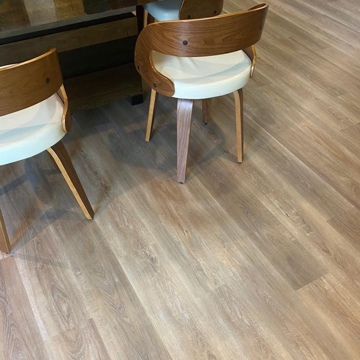 Deco Products HydroStop Miami Waves Vinyl Plank Sample, 7 in x 6 in, 20‑mil Wear Layer