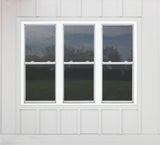 Pella 150 Series Replacement 29-1/2-in x 53-1/2-in White Vinyl Low-E Argon Double-Hung Window, Full Screen Included