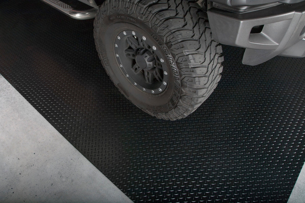 G-Floor Diamond Tread 8-1/2-ft x 22-ft Midnight Black Diamond Plate Garage Floor Roll, 75-mil PVC