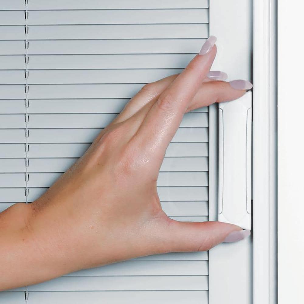 JELD-WEN 72-in x 80-in Vinyl Sliding, Left-hand sliding – additional view 5