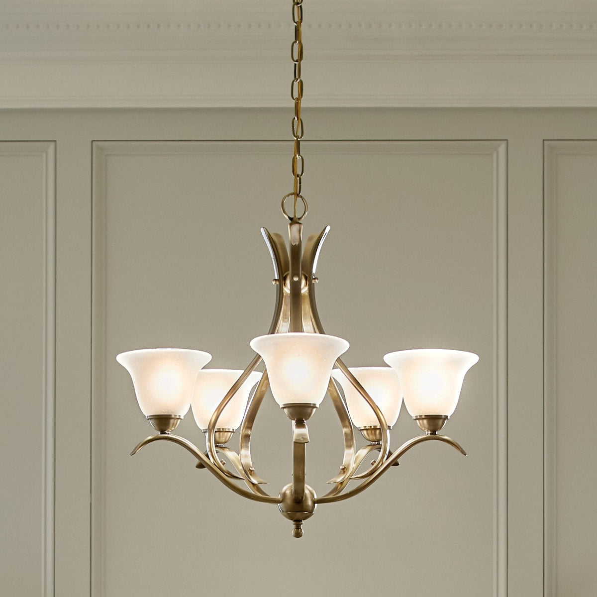Kichler Dover 5-Light Antique Gold Transitional Chandelier