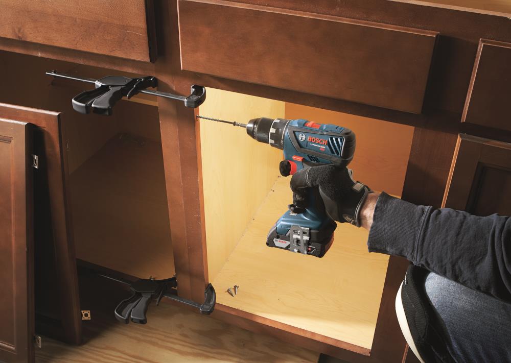 Bosch CORE18V 4-Tool 18-Volt Power Tool Combo Kit with Soft Case, Charger and 3 Batteries