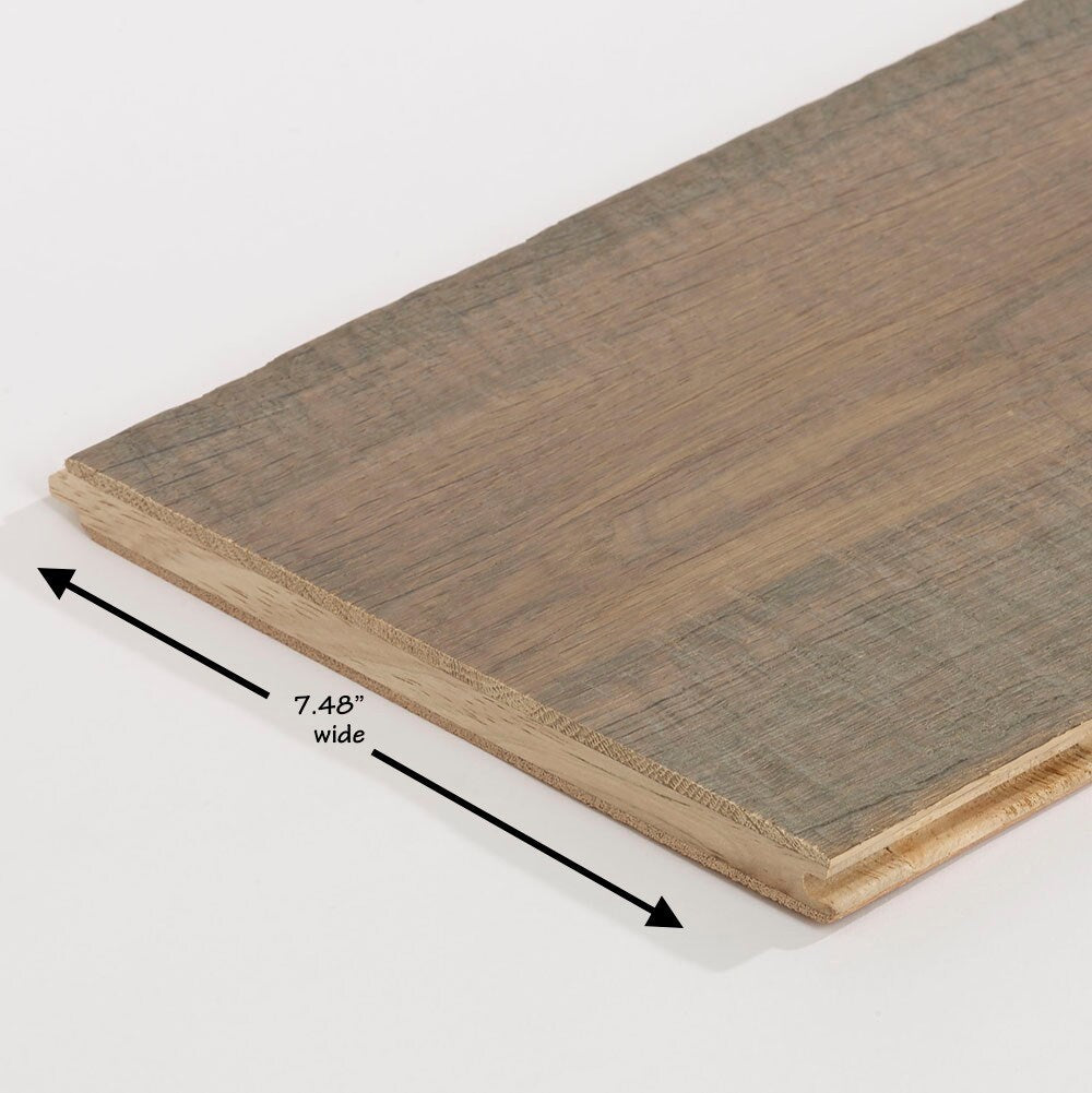 Flooors by LTL Oak Brown hardwood flooring — surface grain detail