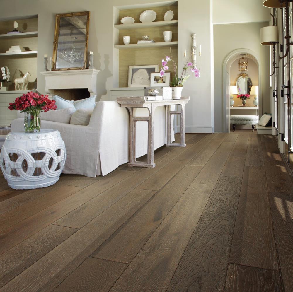 Shaw Oak Rustic hardwood flooring — installed room view