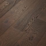 Shaw Oak Retreat hardwood flooring — surface grain detail