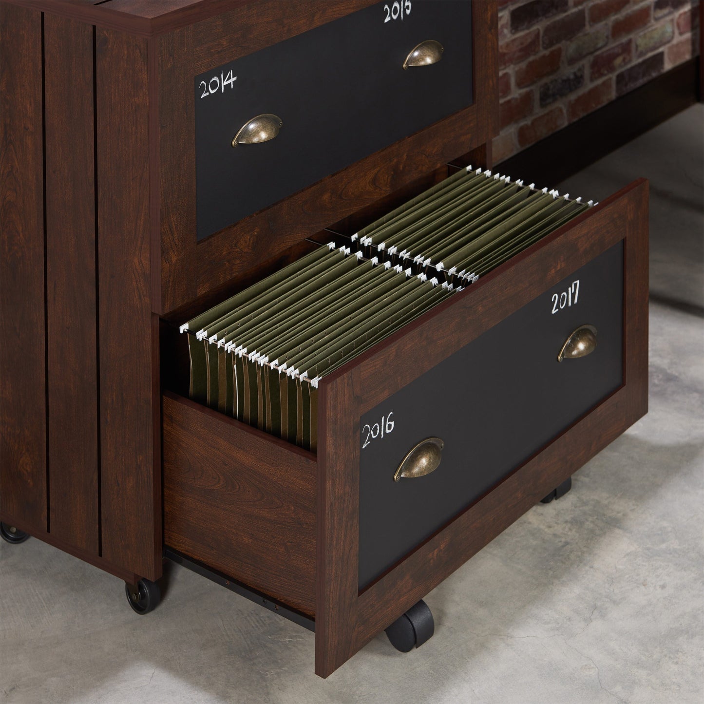 Furniture of America Craigmont Vintage Walnut 2-Drawer 31.5-in File Cabinet