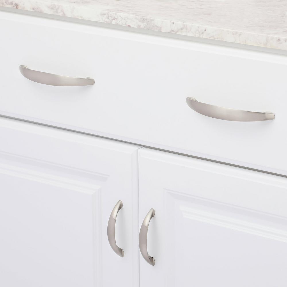 5 in. Center-to-Center Satin Nickel Grace Pull - Super Arbor