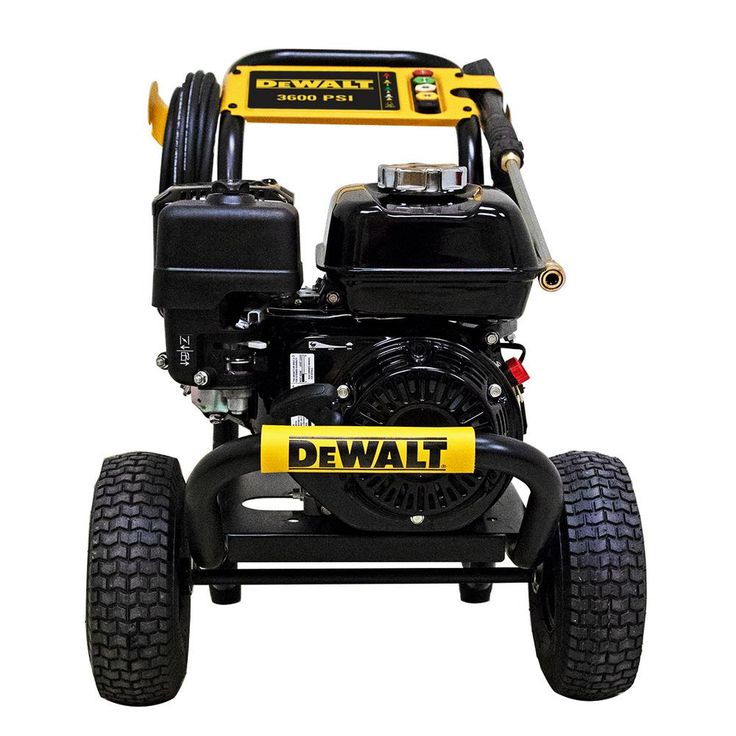 DEWALT 3600 PSI at 2.5 GPM Honda GX200 with AAA Triplex Pump Cold Water Professional Gas Pressure Washer