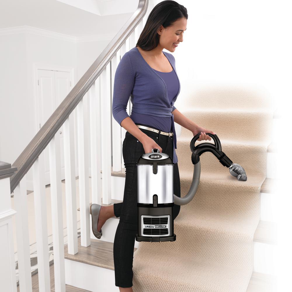 Navigator Lift-Away DLX Vacuum Cleaner - Super Arbor