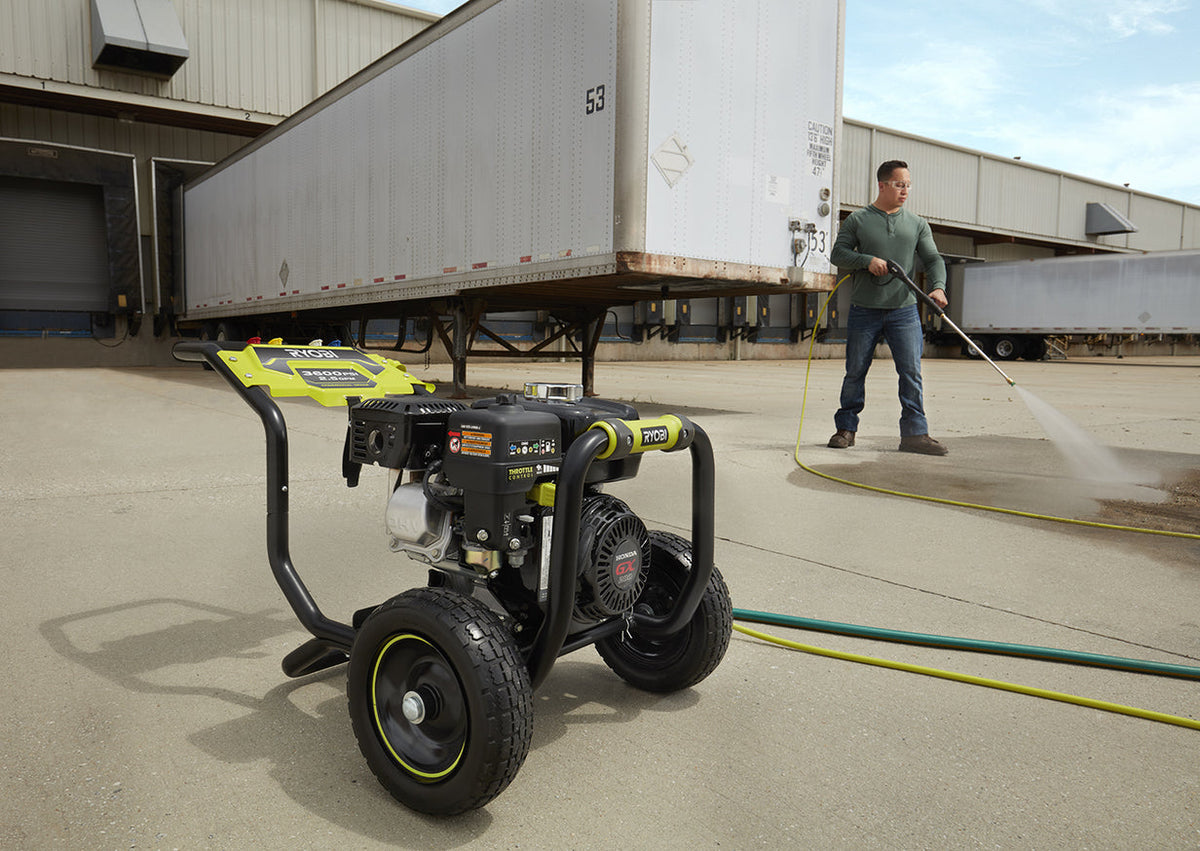 RYOBI 3,600 PSI 2.5 GPM Gas Pressure Washer with Honda GX200 Engine