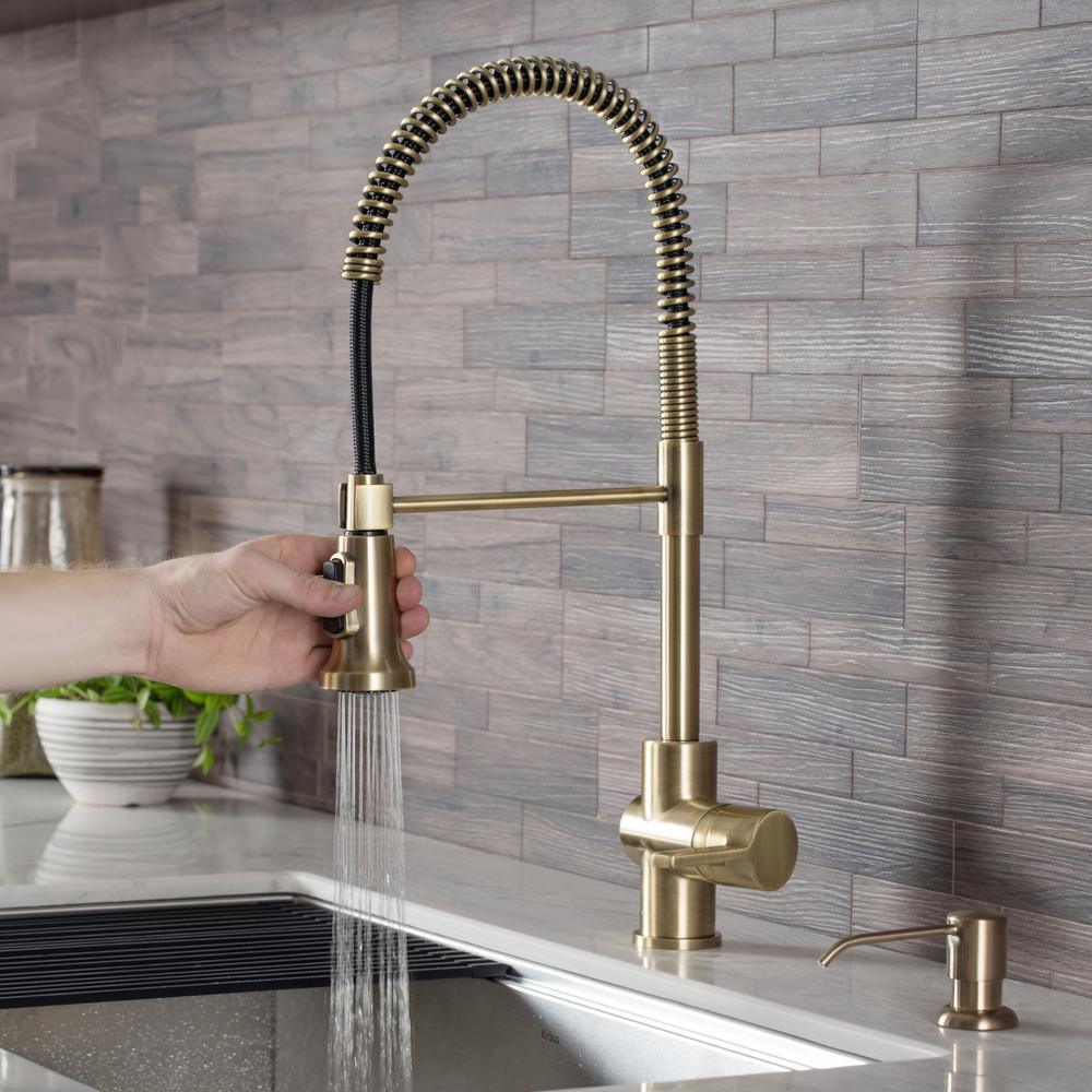 Britt Single-Handle Pull Down Sprayer Kitchen Faucet in Brushed Gold - Super Arbor