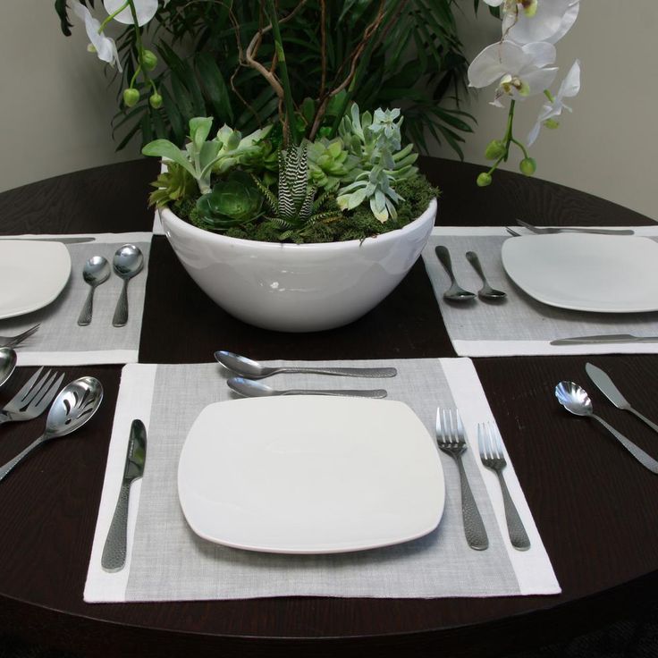 Hammered 46-Piece Stainless Steel Flatware Set (Service for 8)