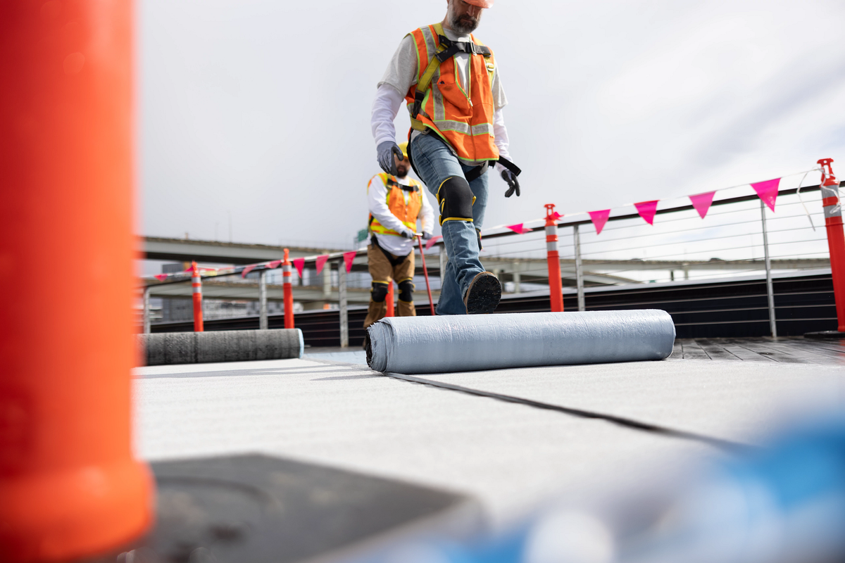 CertainTeed Flintlastic GTA CoolStar Torch-Applied APP Modified Bitumen Cap Sheet Roofing Membrane Roll, 1 SQ (39-3/8 in. x 32 ft 10 in.)