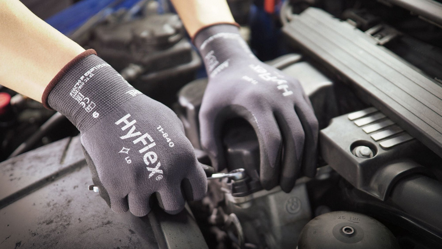 HYFLEX Foam Nitrile Coated Gloves, Medium (8), ANSI Abrasion Level 4