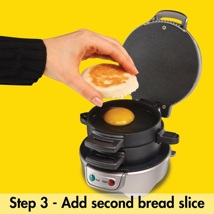 600 W Silver Non-Stick Breakfast Sandwich Maker