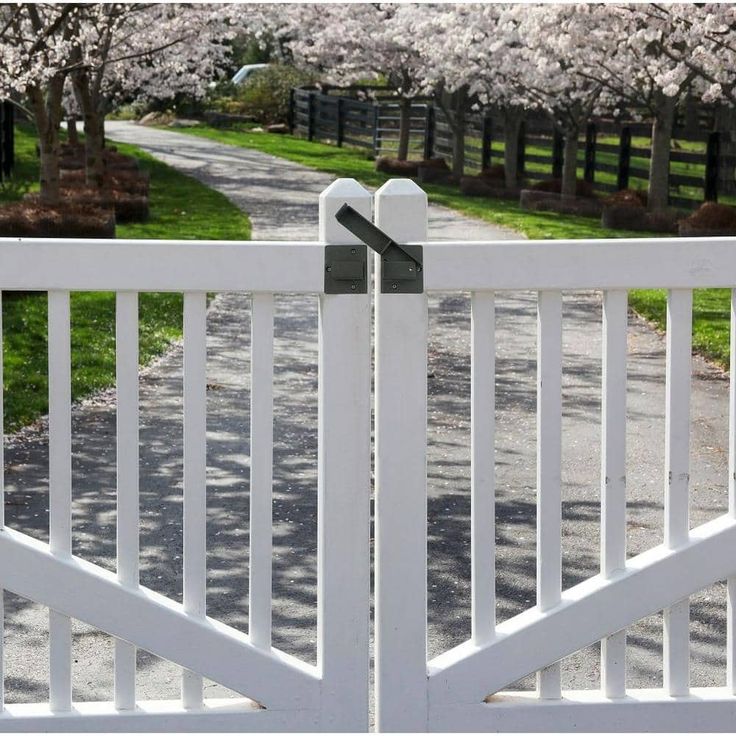 Everbilt Black Extra Heavy-Duty Gate Flip Latch