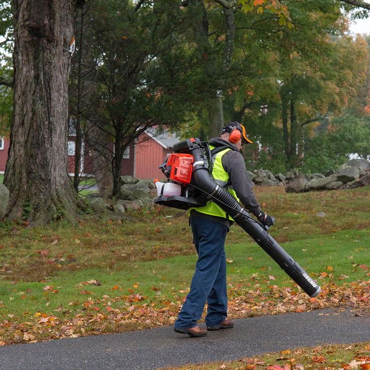 ECHO 211 MPH 1071 CFM 79.9 cc 2 Stroke Gas Engine Backpack Blower with Hip Mounted Throttle