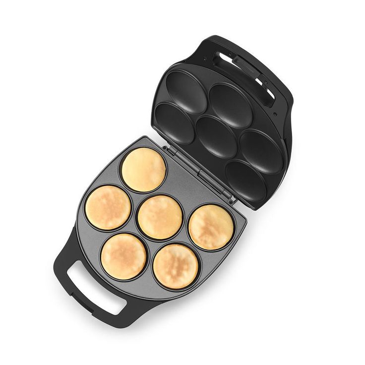 1200-Watt Black 6-Piece Arepa Maker