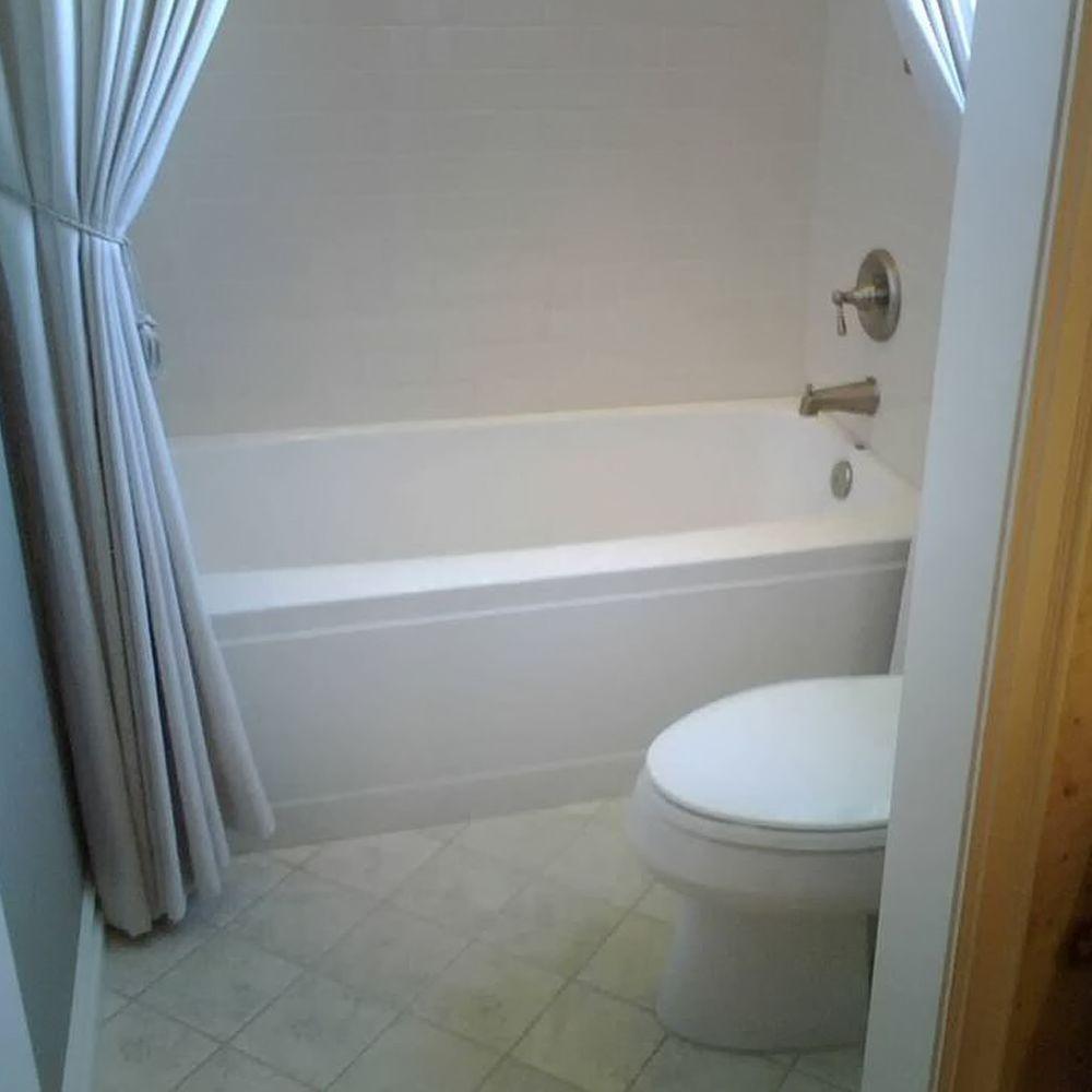 Trenton 72 in. Left Drain Rectangular Alcove Bathtub in White - Super Arbor