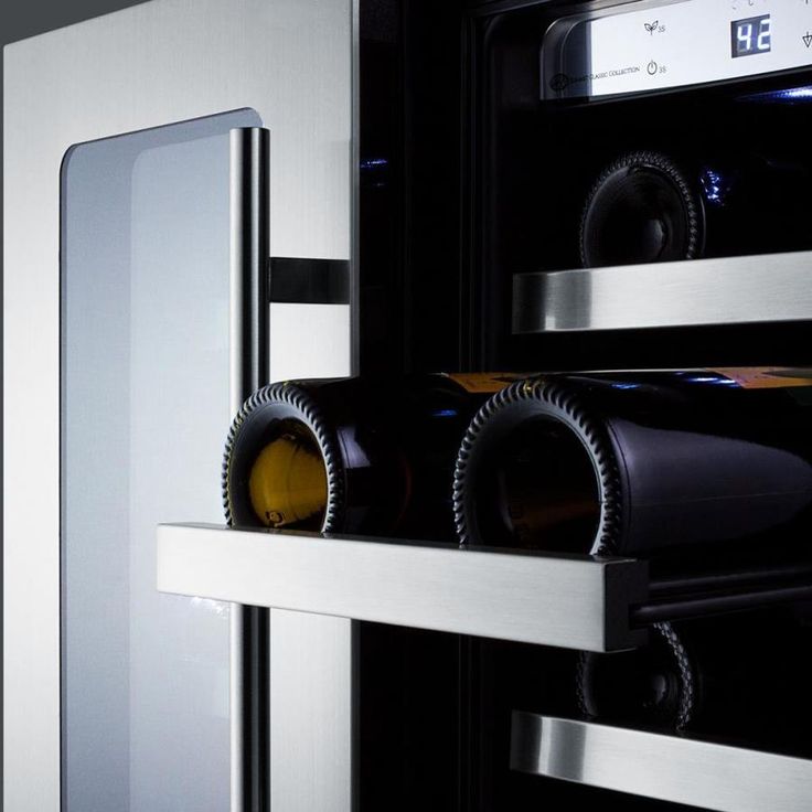 Summit Appliance 42-Bottle Capacity Dual Zone Cooling Built-In/Freestanding Wine Chiller