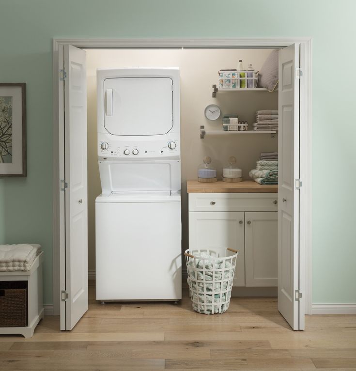 GE Gas Stacked Laundry Center with 3.8-cu ft Washer and 5.9-cu ft Dryer
