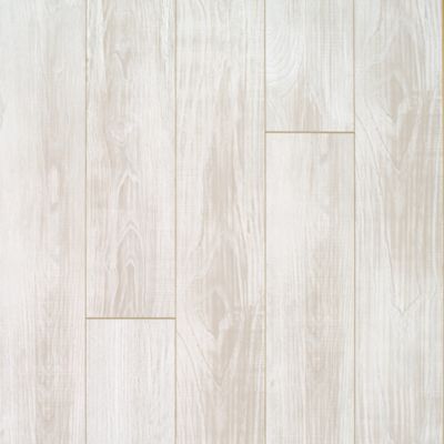 QuickStep Studio Vailmont Chestnut Embossed Wood Plank Laminate Flooring Sample