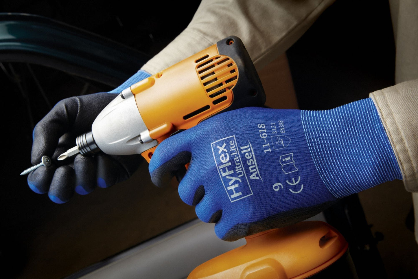 HYFLEX Blue Polyurethane-Coated Safety Gloves - Large