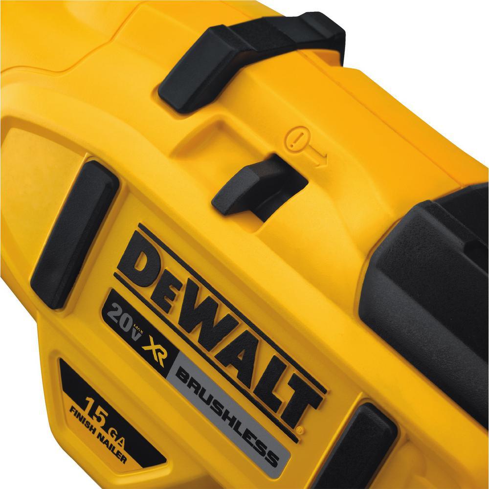 20-Volt Max Lithium-Ion Cordless 15-Gauge Finish Nailer - Super Arbor