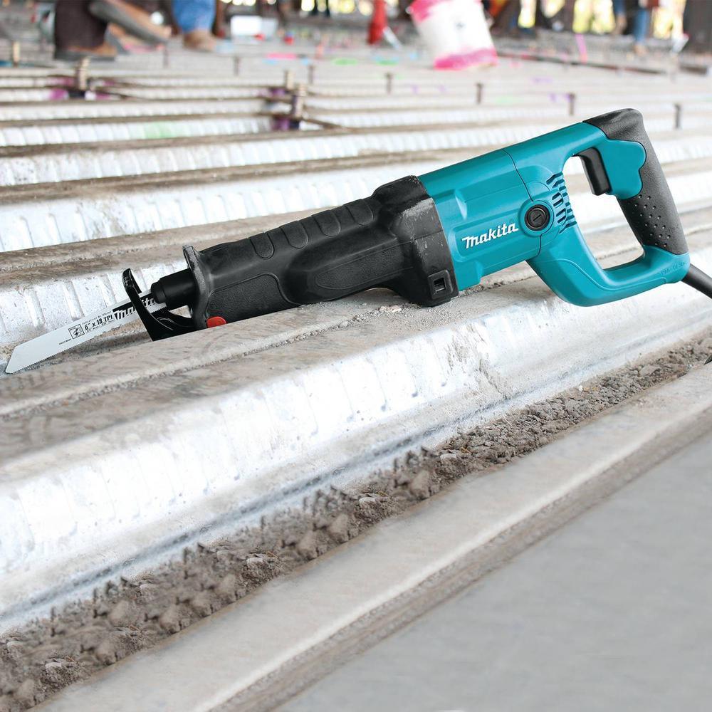 11 Amp Corded Variable Speed Reciprocating Saw With Wood Cutting Blade, Metal Cutting Blade and Hard Case, no lock-on - Super Arbor