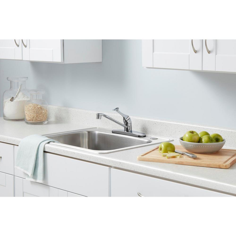 Single-Handle Standard Kitchen Faucet in Chrome - Super Arbor