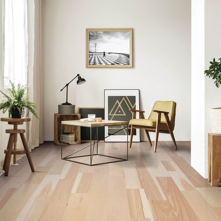 Style Selections 5-in Natural Hickory Wirebrushed Engineered Hardwood Flooring (36.09-sq ft)