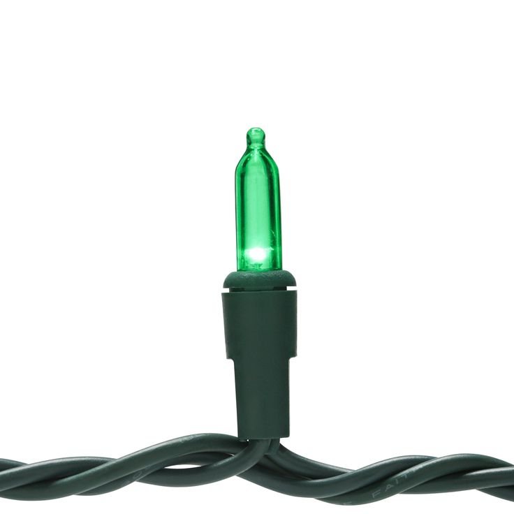 GE StayBright 100-Count 24.7-ft Green LED Plug-In Christmas String Lights