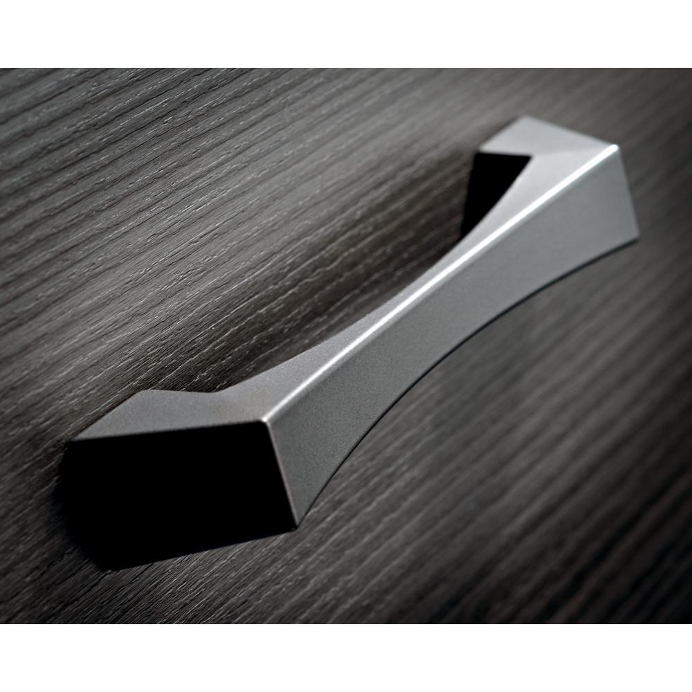 7-9/16 in. (192 mm) Chrome Contemporary Drawer Pull - Super Arbor
