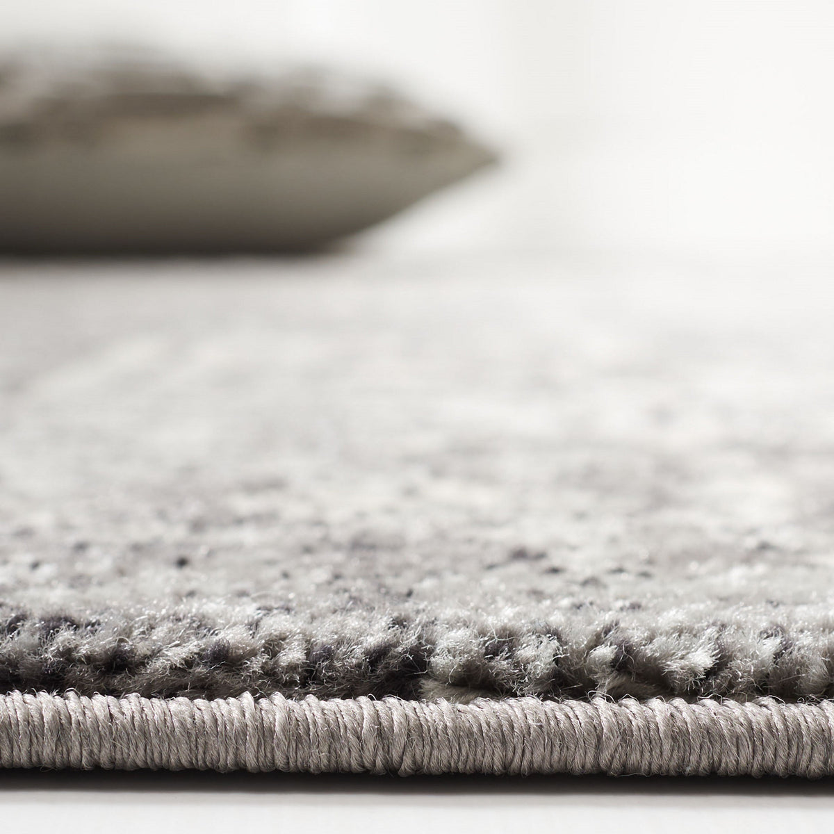 Safavieh Evoke Isla 2 x 5 Gray/Ivory Indoor Distressed/Overdyed Vintage Runner
