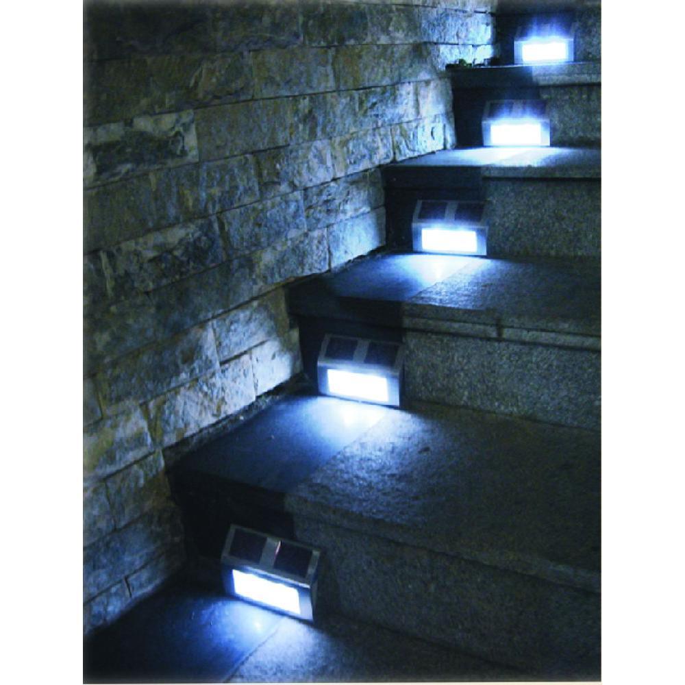 Bronze Solar-Powered Step Lights (2-Pack) - Super Arbor