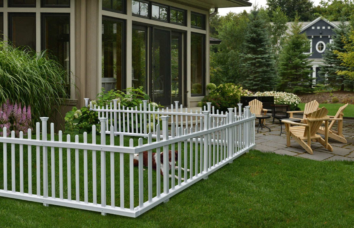 Zippity Outdoor Products Madison 2 Panels 2.5-ft H x 4.5-ft W White Privacy Vinyl Scallop Fence Panel (Unassembled)