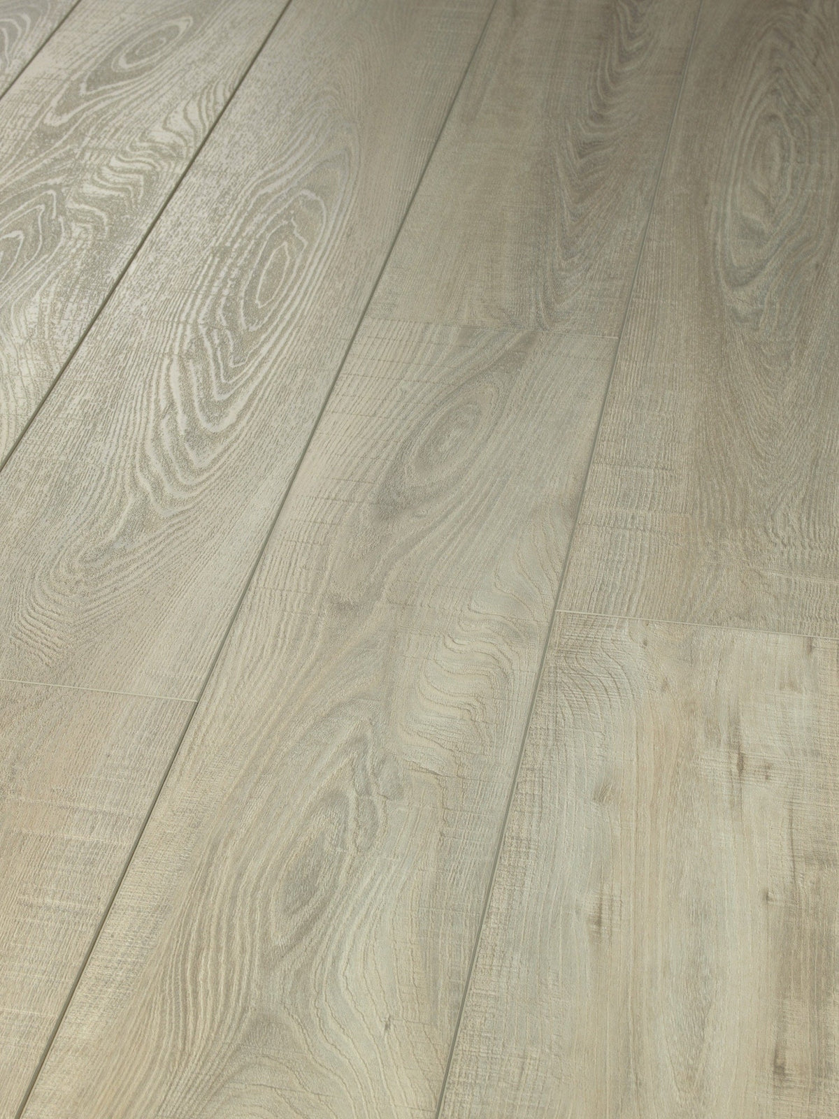 Shaw Parallax HD Plus Exquisite Gray 20-mil x 7-in W x 48-in L Waterproof Interlocking Luxury Vinyl Plank Flooring (18.91-sq ft/ Carton)