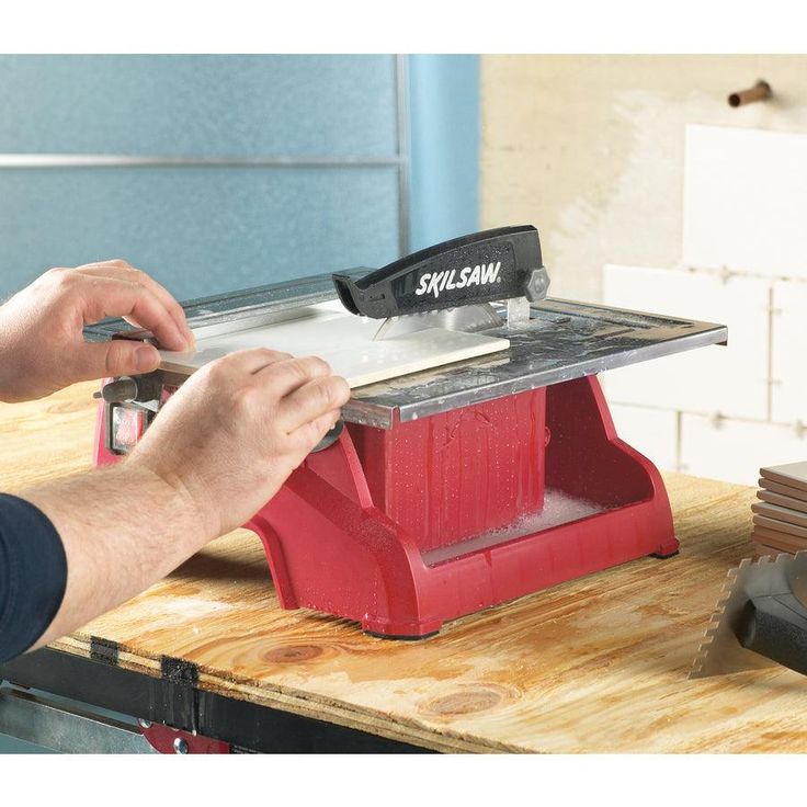 SKIL 7-in 4.2-Amp Wet Tabletop Tile Saw