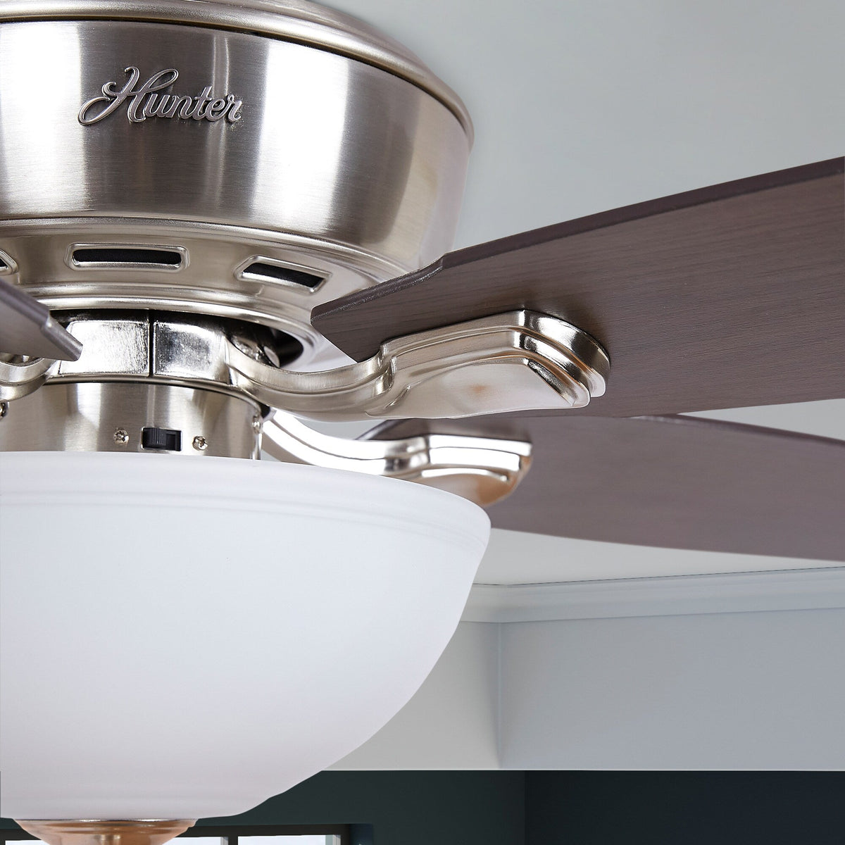 Hunter Creekside LED 52-in Satin Nickel Indoor Ceiling Fan with Light Kit, 5-Blade